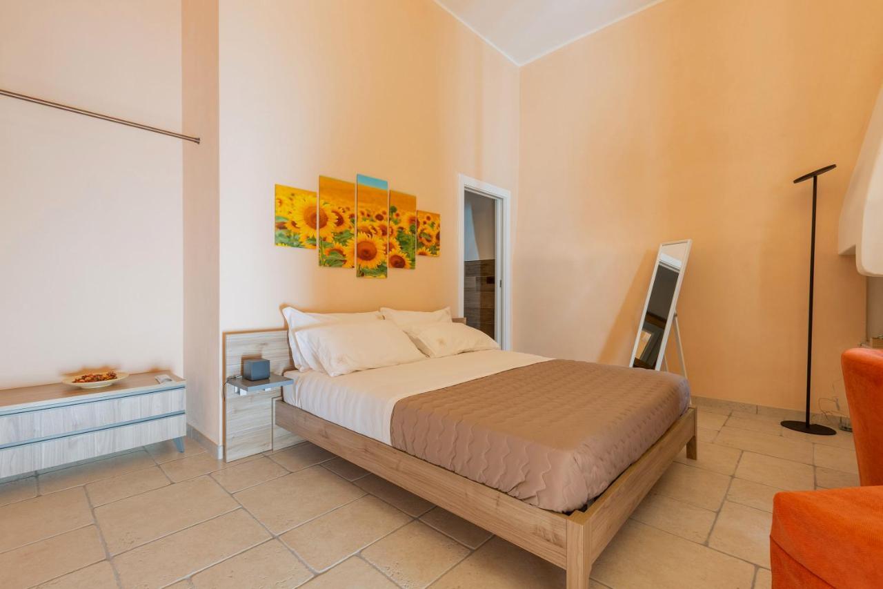 Terrae Rooms Rental Mesagne Eksteriør bilde